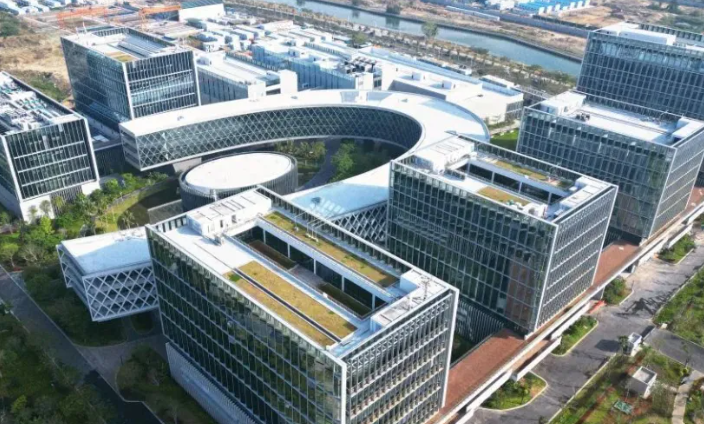 初中生记叙文写作常见误区及结构化提升路径解析